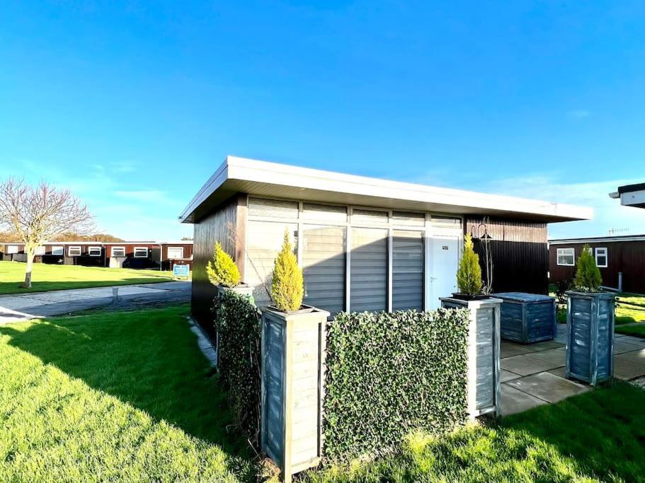Willa 50 Toledo, Selsey Country Club Zewnętrze zdjęcie